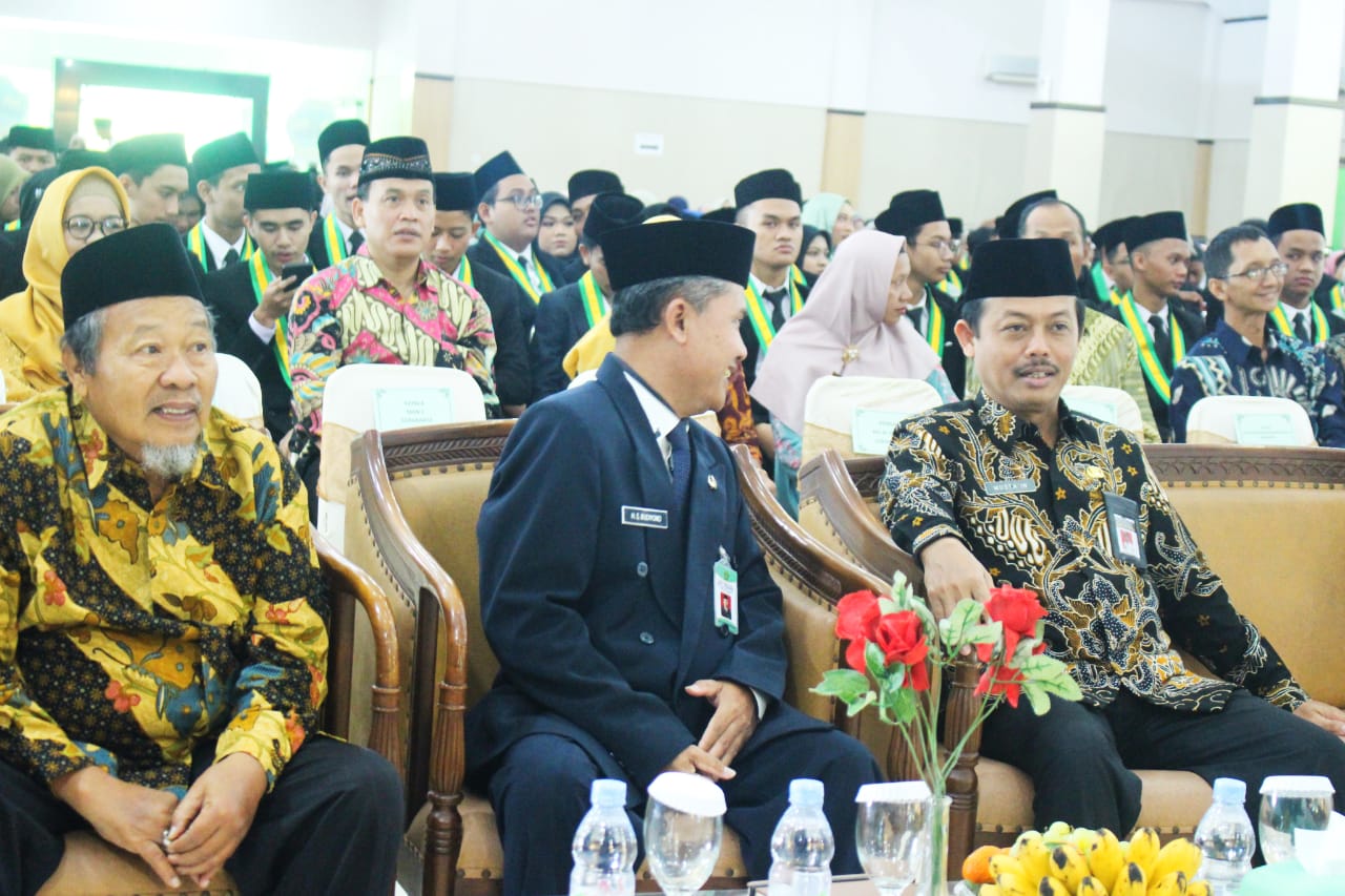 AKHIRUSSANAH MAN 1 SURAKARTA