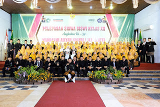 Akhirussanah MAN 1 Surakarta